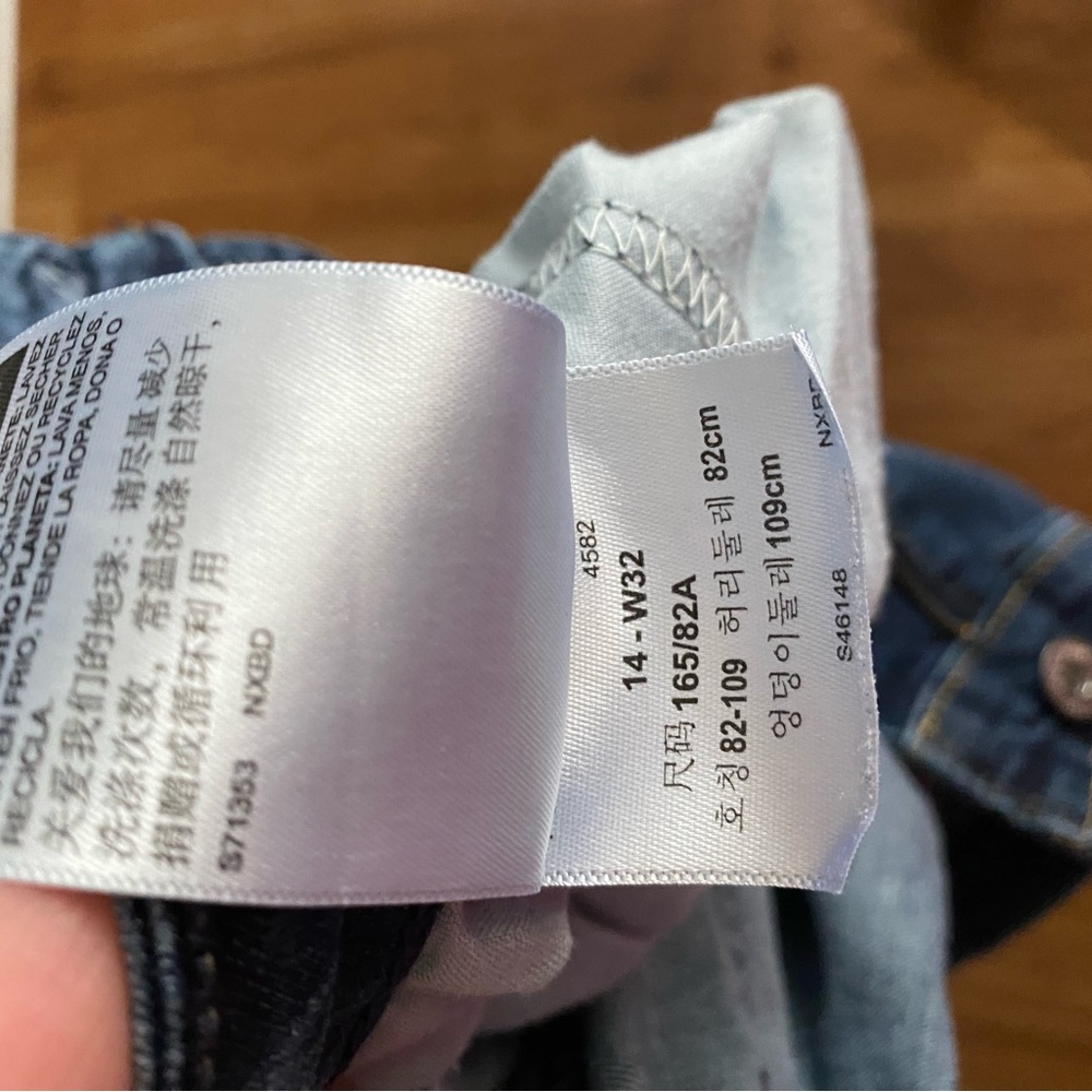 Womens ankle jeans